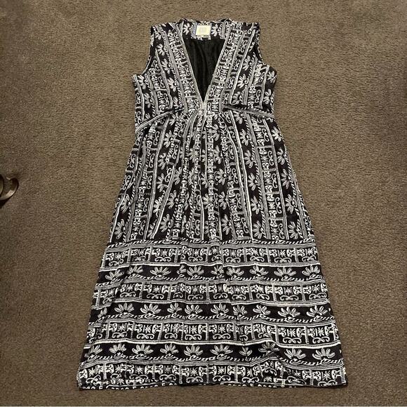 Bell By Alicia Bell Boho V-Neck Silk Blend Midi Dress - Picture 2 of 8